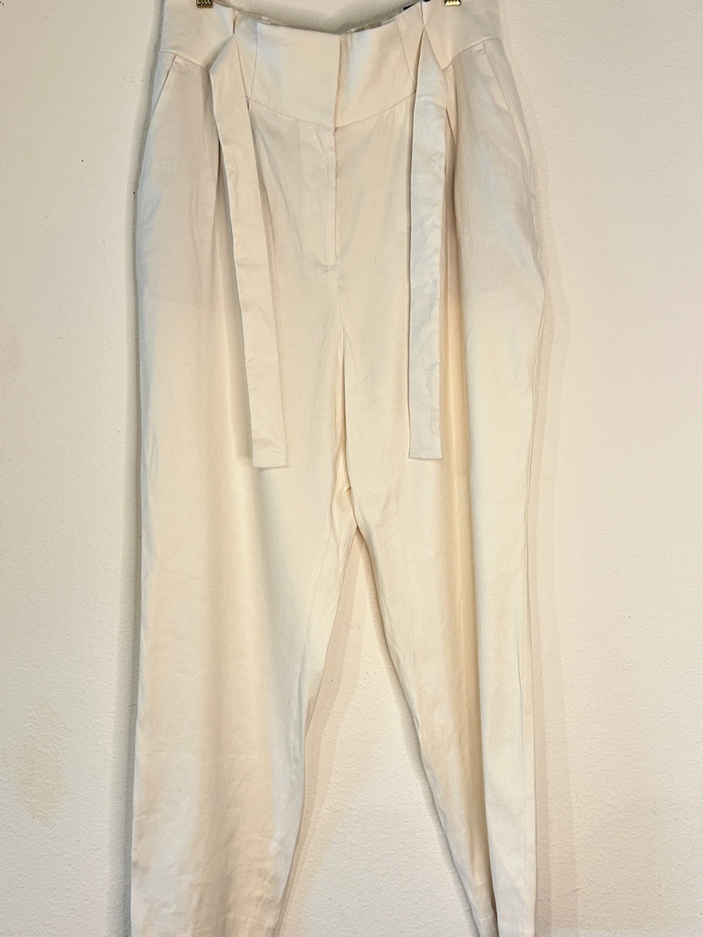 Express Cream High-Waist Tapered Pants with Self Tie